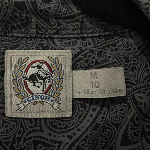 Kids medium cinch long sleeve button down shirt - Picture 2 of 4